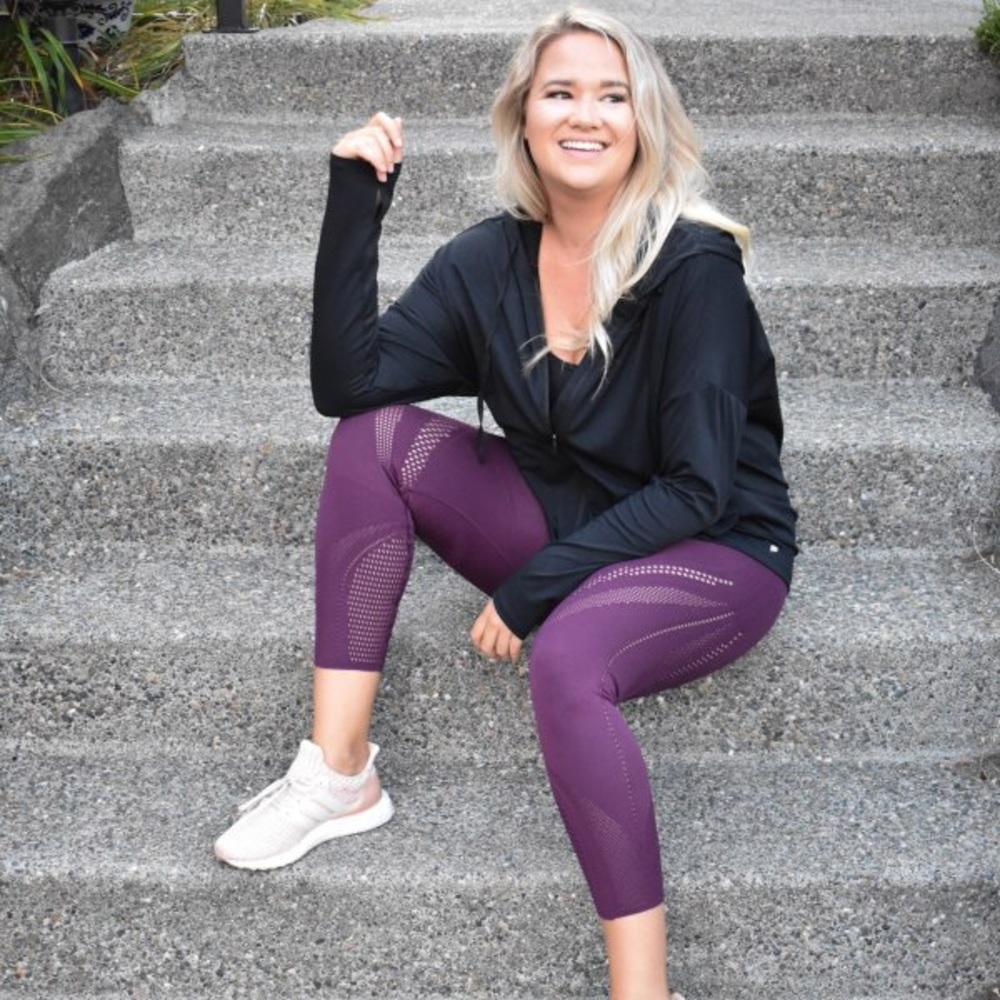 Wine colored workout leggings
